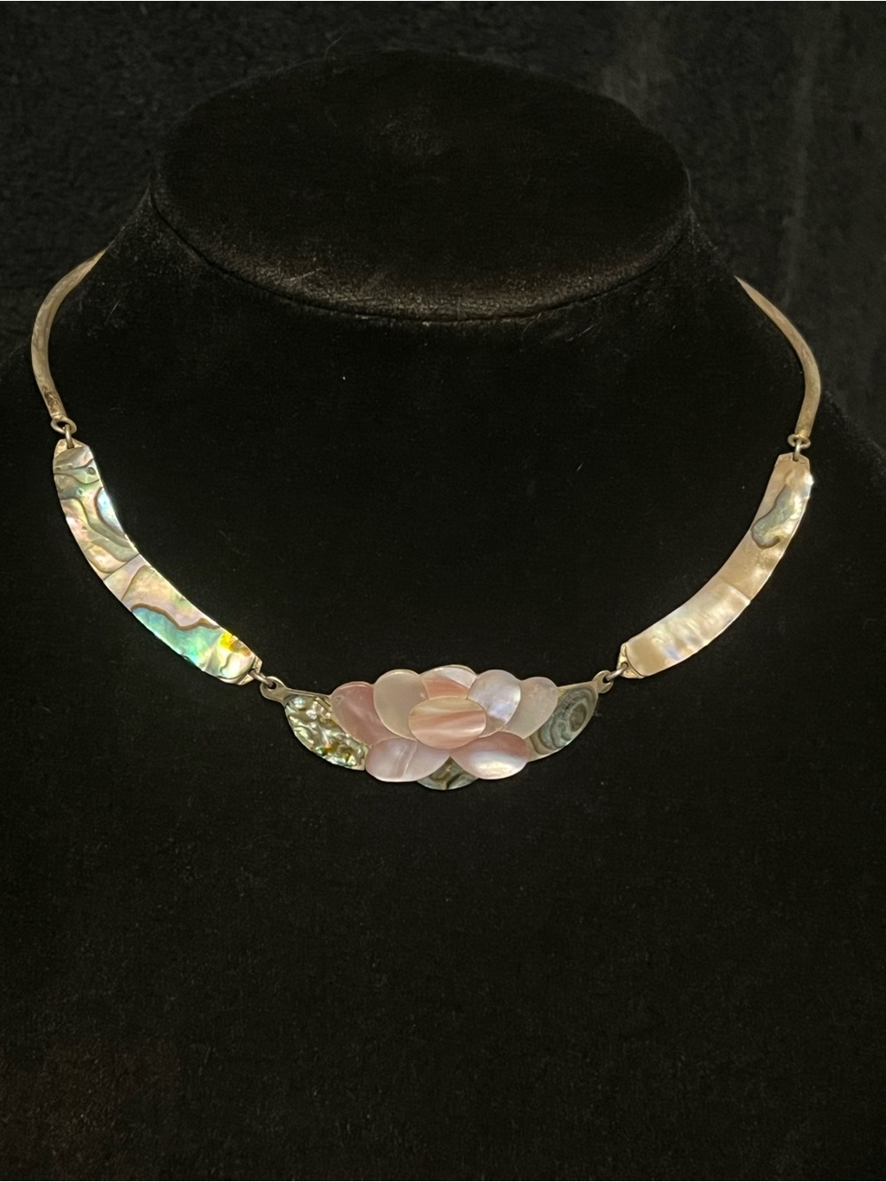 Alpaca Silver Necklace w/Inlaid Abalone & Mother of Pearl